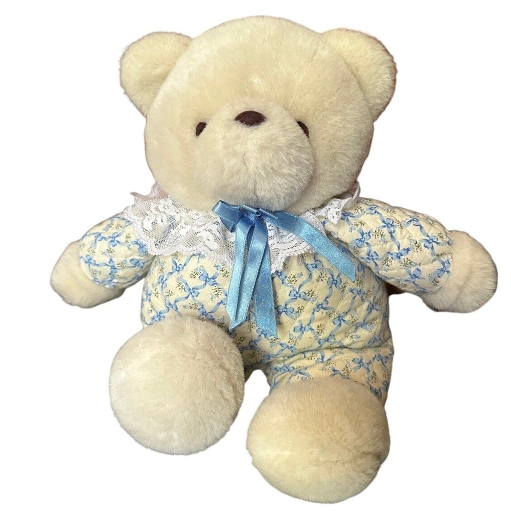 Vintage Commonwealth Teddy Bear Plush Cream White Floral Quilted Pajama Lace Bow